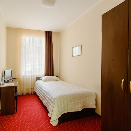 Hotel 12 Charków Pokój zdjęcie