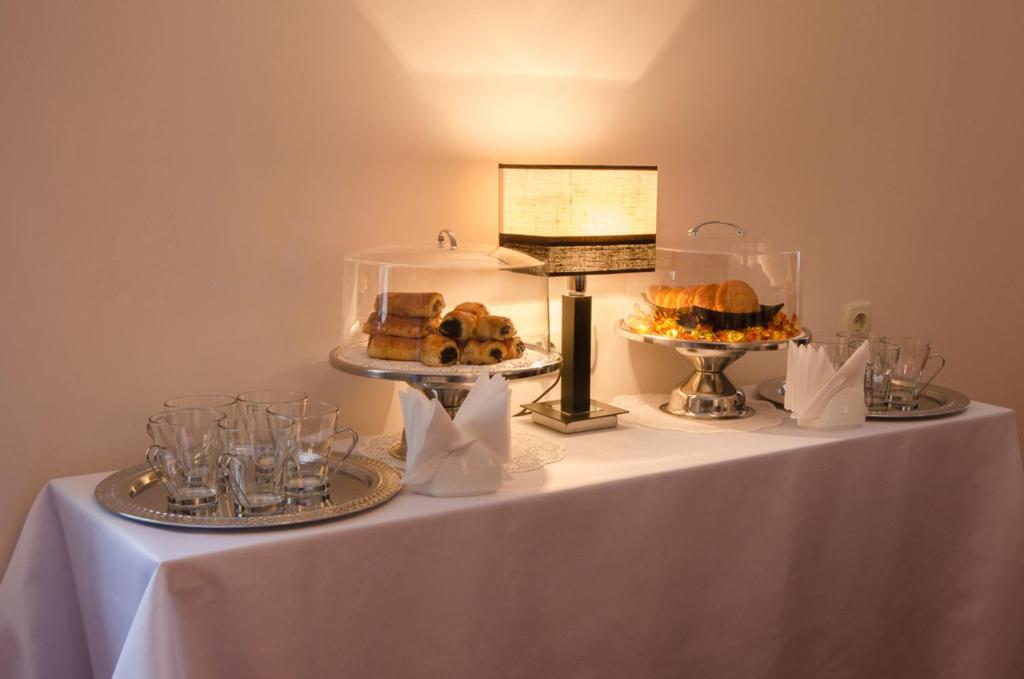 Hotel 12 Charków Zewnętrze zdjęcie